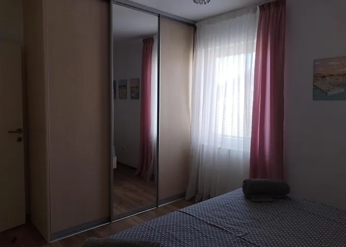 Family Апартаменты *