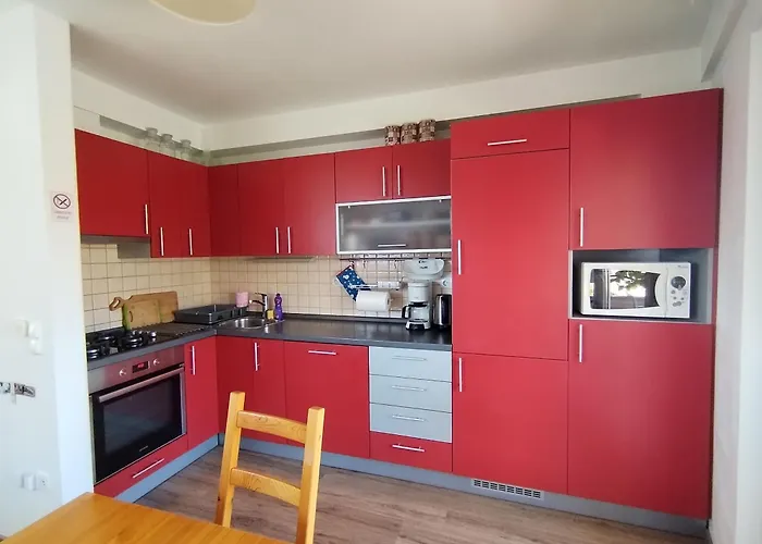 Family * Биоград-на-Мору