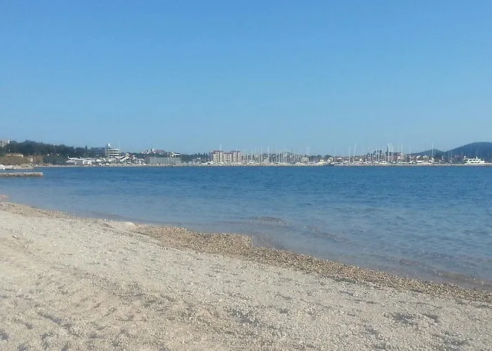 Family Апартаменты *